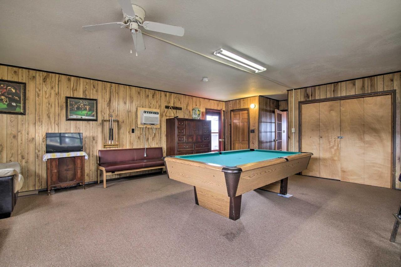 Rustic Lake Buchanan Hideaway With Game Room And Grill Tow Zewnętrze zdjęcie