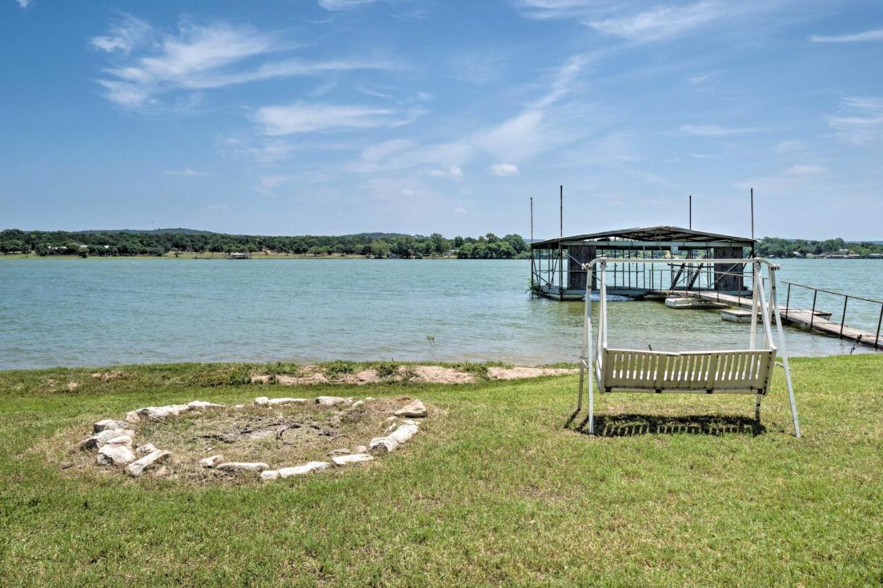 Rustic Lake Buchanan Hideaway With Game Room And Grill Tow Zewnętrze zdjęcie